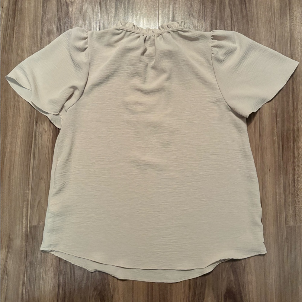 Dex Cream Drawstring Top - Picture 2 of 3